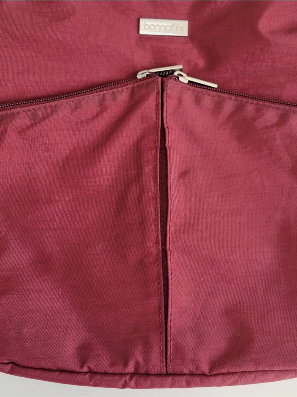 Baggallini Maroon Nylon Crossbody